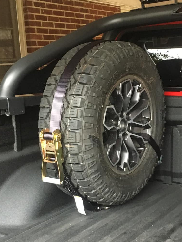 Bed-Mounted Spare Tire Carrier (2015-22 Colorado/Canyon)