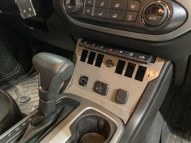Flush Mount Command Center (2015-22 Colorado/Canyon)