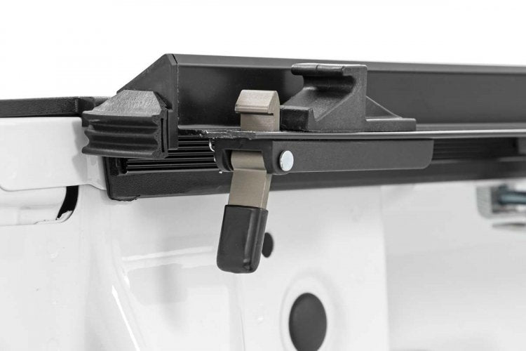 Soft Roll Up Bed Cover | 5'9" Bed | Chevy/GMC 1500 (19-23)